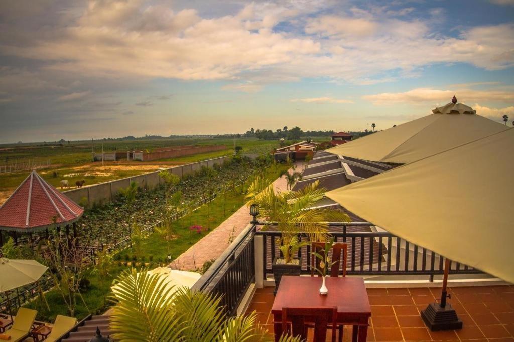 Ry'S Lotus Resort D'Angkor Sziemreap Kültér fotó